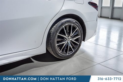 Used 2023 Toyota Camry SE image 30