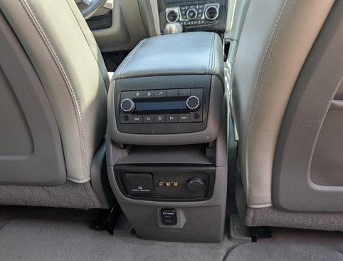 Used 2015 Chevrolet Traverse LT image 24