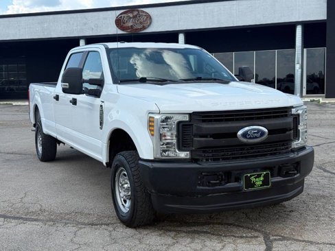 Used 2019 Ford F250 XL w/ Power Equipment Group image 3
