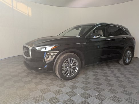 New 2025 INFINITI QX50 Luxe image 4