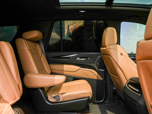 Used 2023 Cadillac Escalade Sport w/ Touring Package image 31