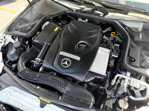 Used 2017 Mercedes-Benz C 300 Sedan image 7