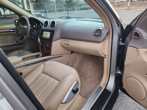 Used 2008 Mercedes-Benz ML 350 4MATIC image 23