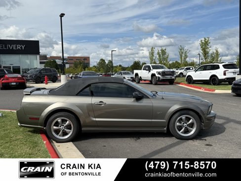 Used 2005 Ford Mustang GT image 5