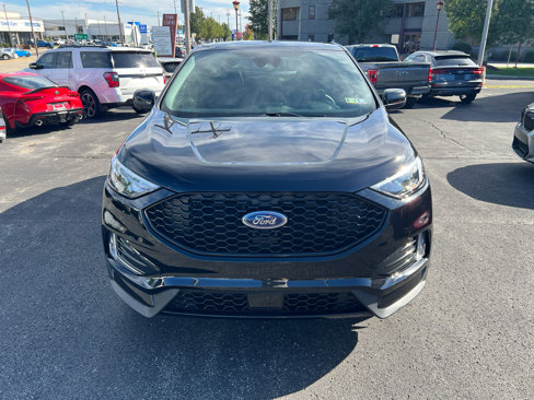 Used 2022 Ford Edge ST-Line image 2