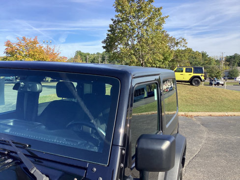 Used 2017 Jeep Wrangler Sport w/ Quick Order Package 23S image 9