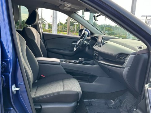 Used 2023 Nissan Rogue SV image 26