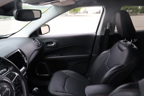 Used 2021 Jeep Compass Limited w/ Elite Exterior Group image 13