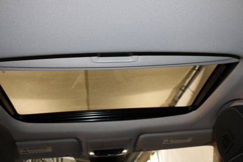 Used 2022 Acura TLX w/ Technology Package image 10