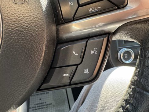 Used 2015 Ford Mustang Coupe image 29