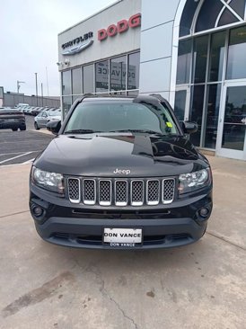Used 2017 Jeep Compass Latitude image 9