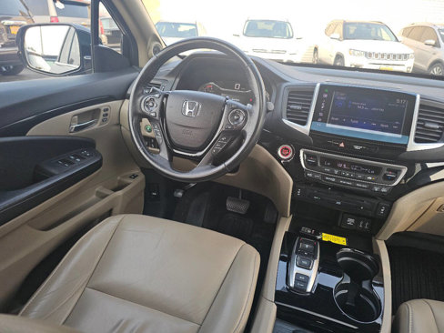 Used 2016 Honda Pilot Touring image 23