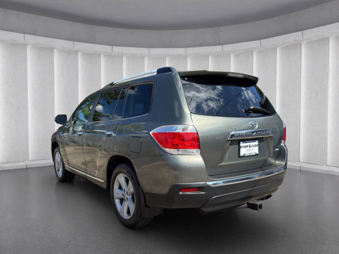 Used 2012 Toyota Highlander Limited image 3