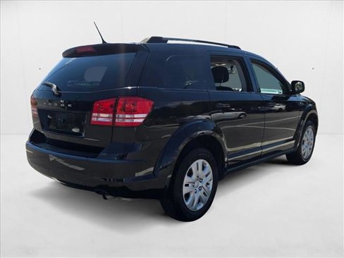 Used 2017 Dodge Journey SE image 5