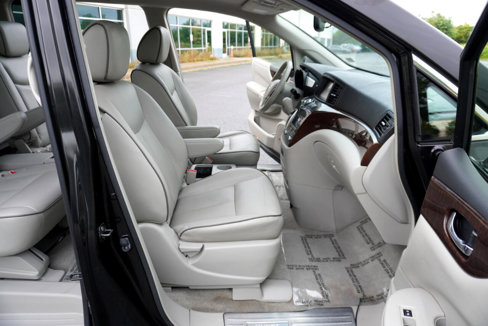 Used 2012 Nissan Quest SL w/ Bose Pkg image 10