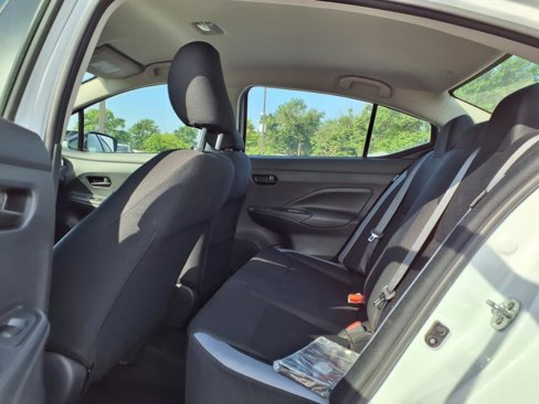Used 2025 Nissan Versa S w/ Trunk Package image 21