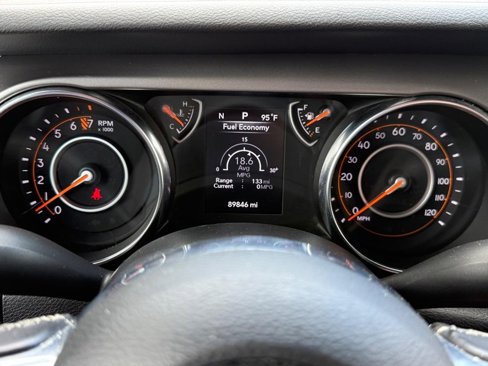 Used 2020 Jeep Gladiator Sport w/ Quick Order Package 24S image 19