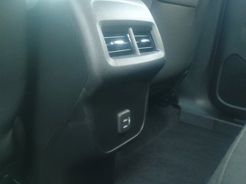 Used 2019 Chevrolet Equinox LT image 16