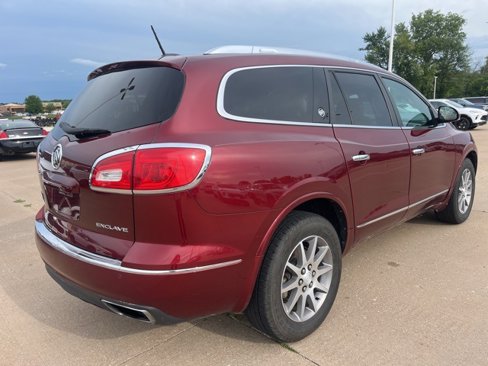 Used 2017 Buick Enclave Leather image 4