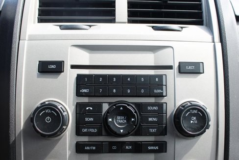 Used 2011 Ford Escape XLT image 23