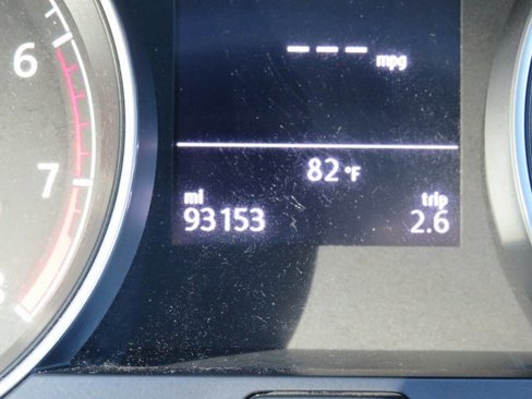 Used 2017 Volkswagen Golf SEL image 13
