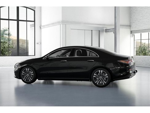 Used 2024 Mercedes-Benz CLA 250 4MATIC image 32