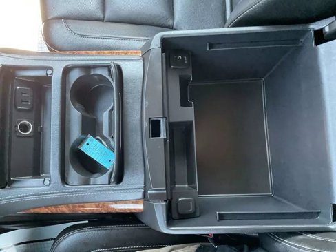 Used 2016 Chevrolet Suburban LTZ image 50