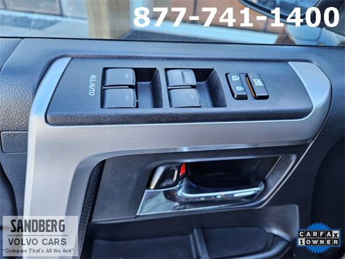 Used 2014 Toyota 4Runner Limited image 16