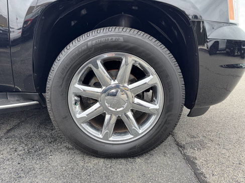 Used 2011 GMC Yukon Denali image 14