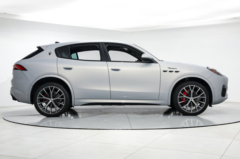 Used 2023 Maserati Grecale Modena image 6