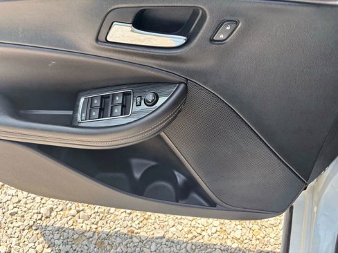 Used 2018 Chevrolet Impala LT image 48