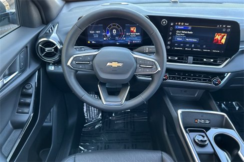 New 2026 Chevrolet Equinox LT w/ Convenience Package II image 19
