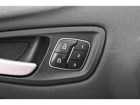 Used 2019 Ford Escape Titanium image 28