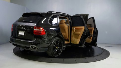 Used 2008 Porsche Cayenne Turbo image 14