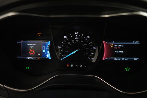 Used 2017 Ford Fusion Titanium image 20