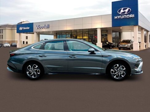 New 2025 Hyundai Sonata SEL image 9