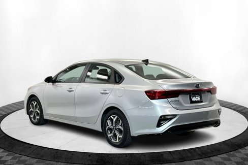 Used 2021 Kia Forte LXS image 3