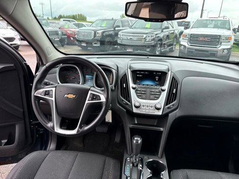 Used 2017 Chevrolet Equinox LT w/ Convenience Package image 26