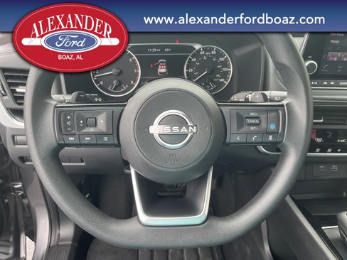 Used 2023 Nissan Rogue SV image 20