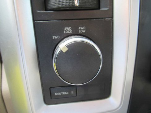 Used 2011 RAM 1500 Big Horn image 27