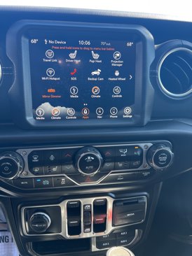 Used 2021 Jeep Wrangler Unlimited Sahara w/ Cold Weather Group image 22