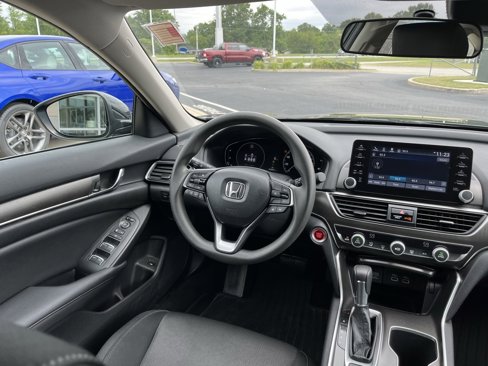 Used 2022 Honda Accord LX image 35
