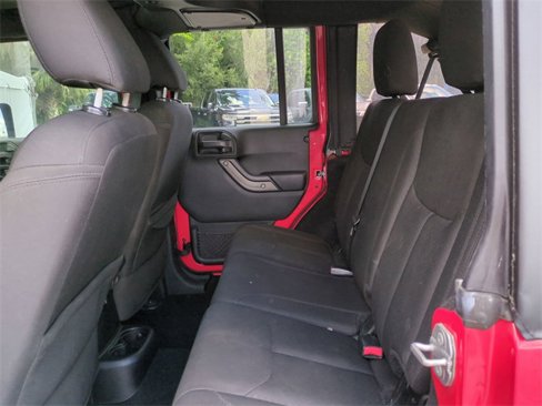 Used 2018 Jeep Wrangler Unlimited Sport S image 15