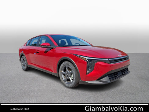 New 2025 Kia K4 LXS image 1