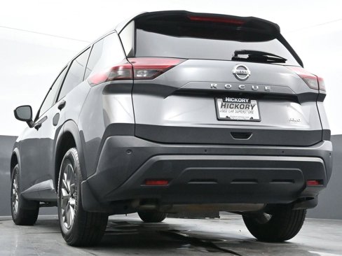 Used 2021 Nissan Rogue S image 44