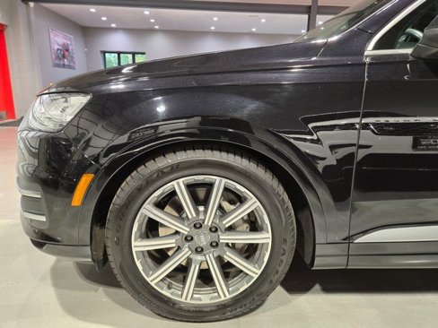 Used 2017 Audi Q7 3.0T Prestige w/ Prestige Package image 5