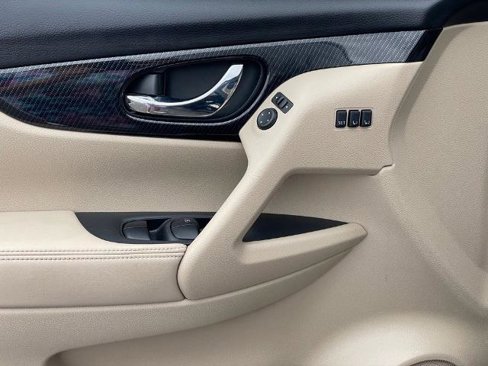 Certified 2019 Nissan Rogue SL image 11
