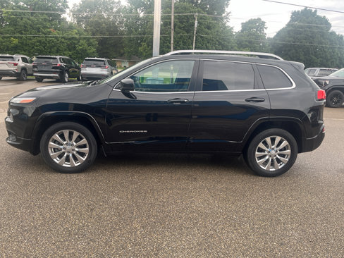 Used 2018 Jeep Cherokee Overland w/ Technology Group image 4