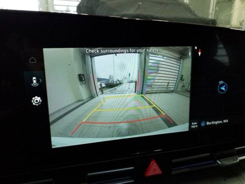 New 2025 Hyundai Elantra SEL image 10