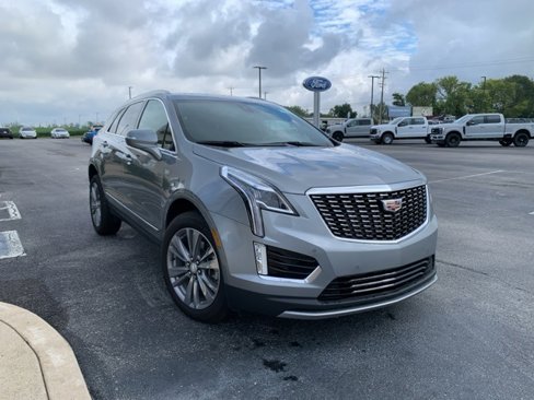 Used 2022 Cadillac XT5 Premium Luxury image 3